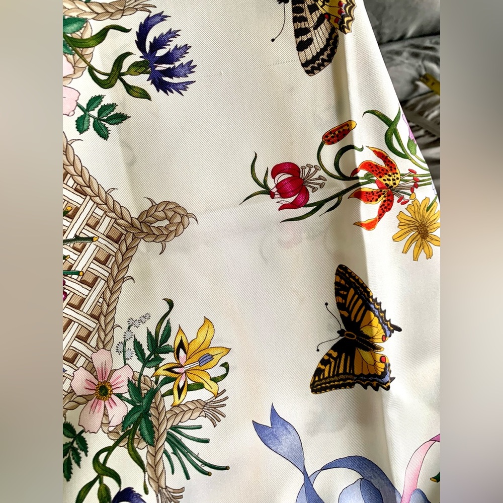 Gucci Vintage Silk Scarf in Floral and Fruit basket with Butterflies design - Picture 9 of 13